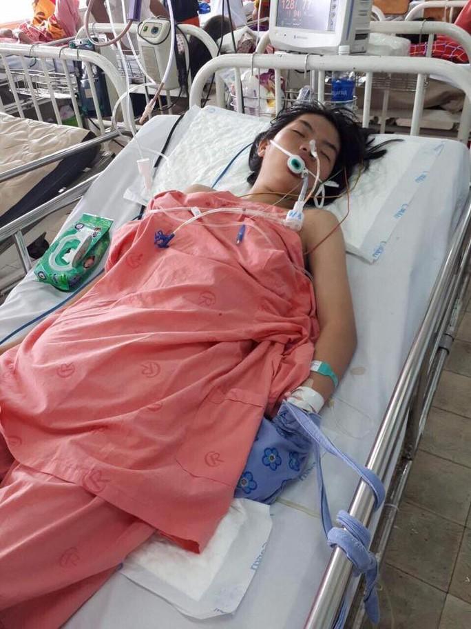Bệnh viện trả về, cô gái trẻ ở Quảng Nam bất ngờ hồi tỉnh-3