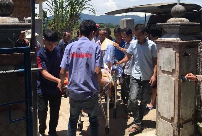 Bệnh viện trả về, cô gái trẻ ở Quảng Nam bất ngờ hồi tỉnh-6