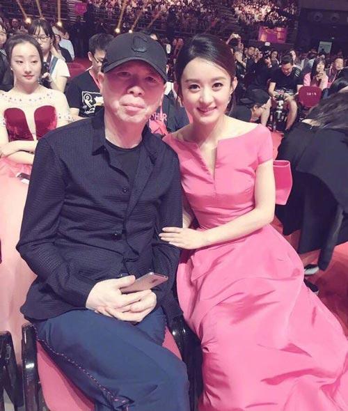 Không học đại học nhưng 4 ngôi sao này vẫn thành công khắp châu Á, thậm chí thành tỷ phú-1