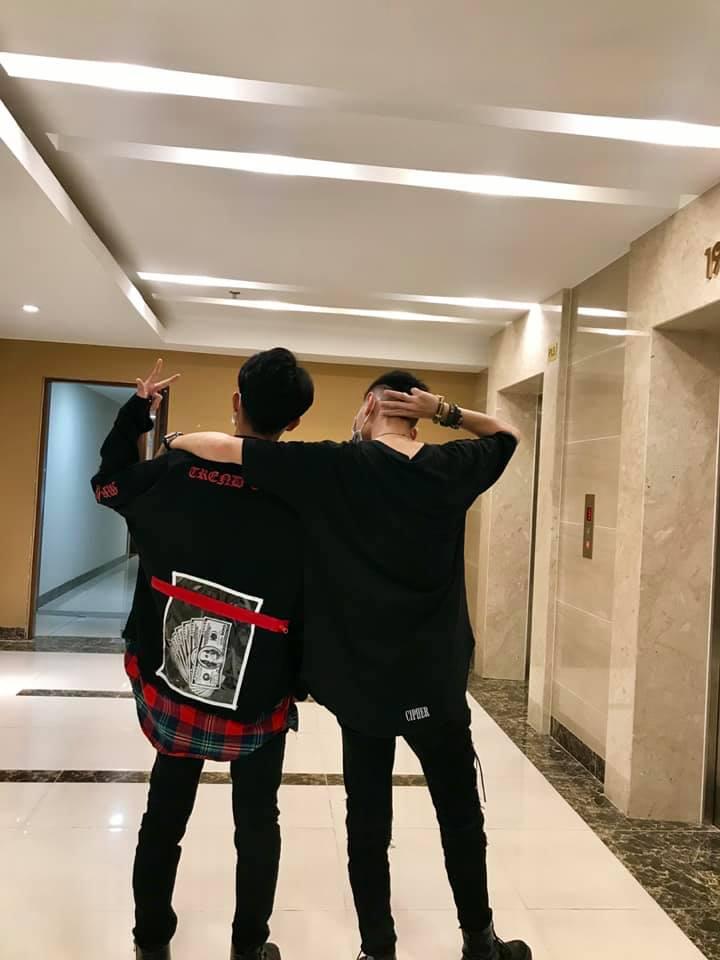 Nhìn thời trang đồ đôi đồng điệu của Jack và K-ICM: Tình anh em chắc sẽ bền lâu-6