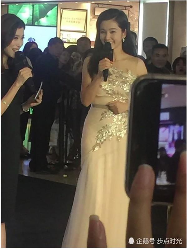 Chẳng cần photoshop, U50 Lý Băng Băng đẹp không góc chết qua loạt ảnh cam thường-2