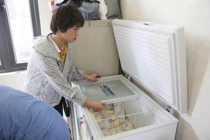 Bé gái mới 2 tháng tuổi vĩnh viễn mất mẹ sau thảm án Đan Phượng: Hơn 1 tuần nay con ngủ tốt, không khóc quấy như trước nữa-4