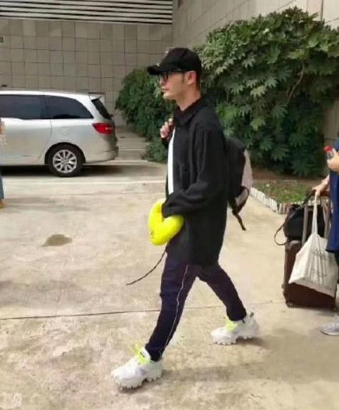 Angelababy và Huỳnh Hiểu Minh lạnh nhạt với nhau giữa ồn ào ly hôn-1