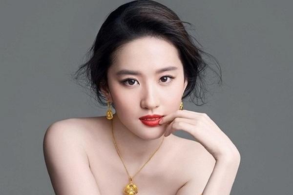 Nét tướng không lệch đi đâu được của người phụ nữ thích gây chuyện thị phi, độc địa-2