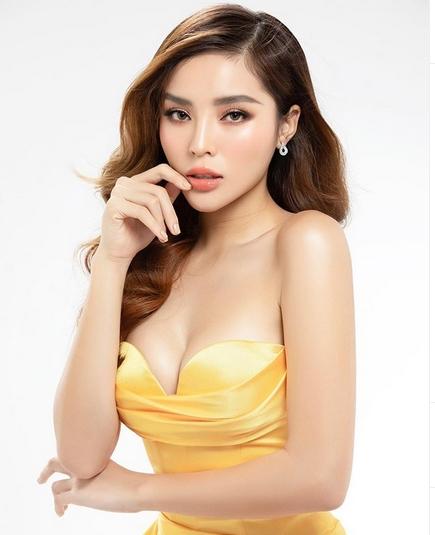 Hoa hậu Kỳ Duyên góp mặt tin sao Việt với lời khuyến khích: "Có chút bối rối chạm môi em rồi... Thôi đừng chạm môi nữa, hay là đâm sầm vào đi".