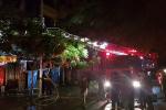 Đêm Trung thu 2 nhà ở Hà Nội cháy rừng rực, giải cứu 4 người