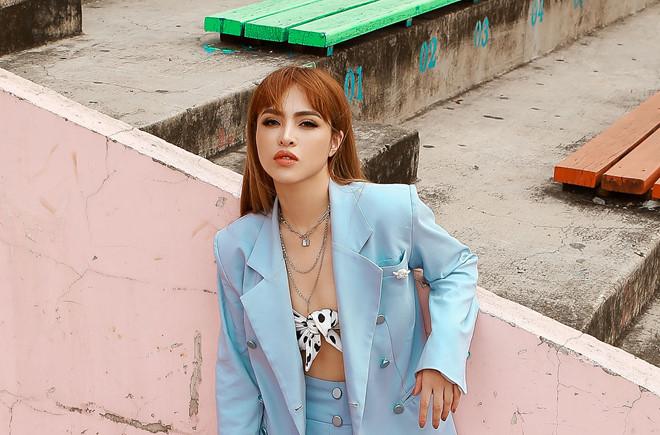 Hot girl lai 4 dòng máu gây tranh cãi vì nghi án đá xéo Tiên Cookie-1