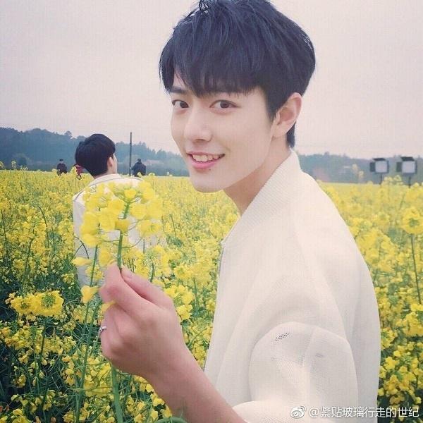 Tiêu Chiến Trần Tình Lệnh khiến fan đổ rầm rầm vì style đẹp mê mẩn-2