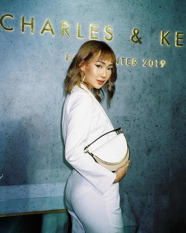 Mặc nội y chật ních, Mai Phương Thúy và loạt mỹ nhân đỏ mặt khi đi sự kiện-1