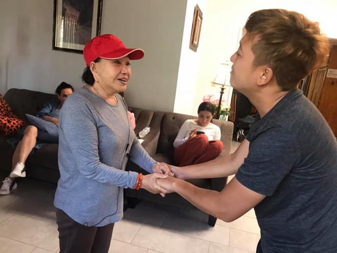 Ảnh bình dị ở hậu trường của Hoài Linh, Trường Giang và nhiều nghệ sĩ-4