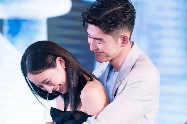 Mỹ nhân gia thế khủng Trương Quân Ninh bị bắt gặp hẹn hò tình cũ Đường Yên-9