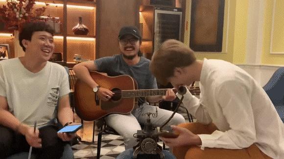 Được dịp kết hợp cover, đến Trấn Thành, Ali Hoàng Dương cũng đỡ không nổi với sự lầy của Anh Tú-3