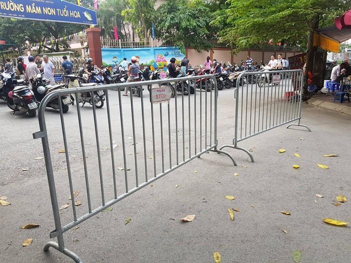 Vụ thanh niên sát hại bạn gái và bạn cùng phòng rồi tự tử: Nghi phạm đợi sẵn ngoài hàng lang từ đêm để chờ thời cơ ra tay-3