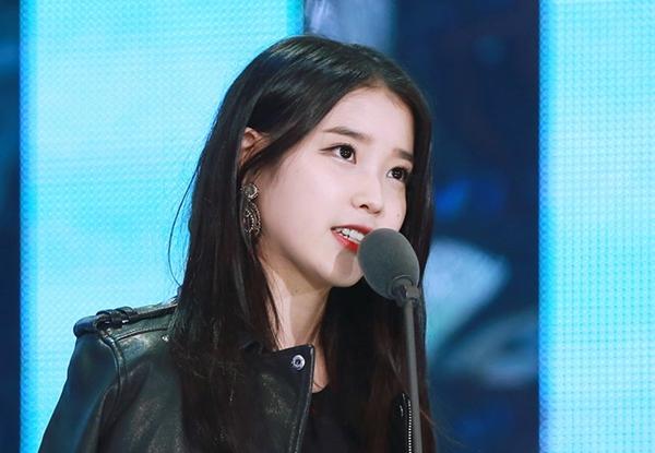 IU: Từ nhỏ, Lee Ji Eun đã nuôi ước mơ trở thành người nổi tiếng. Hiện, nữ idol sinh năm 1993 được coi là sao nữ sáng giá nhất của làng giải trí xứ Hàn khi đạt thành công vang dội trong mọi lĩnh vực từ nghệ thuật đến kinh doanh.