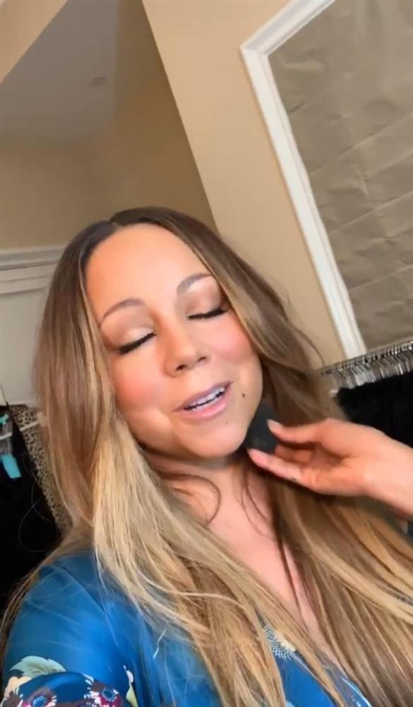 Đẳng cấp Mariah Carey: Vừa họa mặt vừa hát sương sương mà như… thu đĩa-2