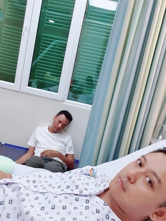 Tuấn Hưng nhập viện, tiết lộ bị hở van tim-2