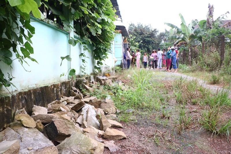 Hot: Đang thực nghiệm hiện trường vụ giết người đổ bê tông trong thùng phuy ở Bình Dương-2