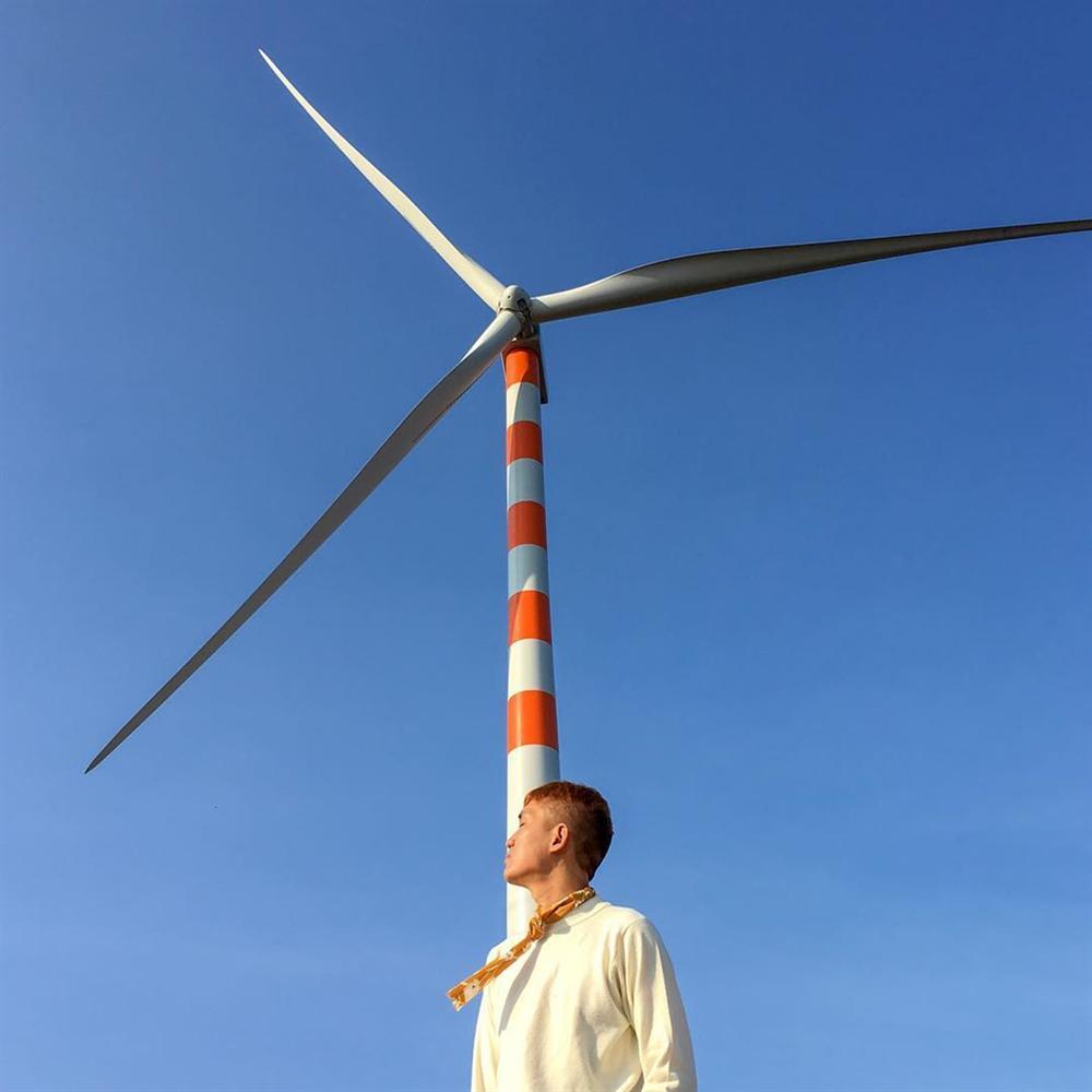 Cánh đồng quạt gió tựa trời Tây ở Đắk Lắk hút giới trẻ check-in-6