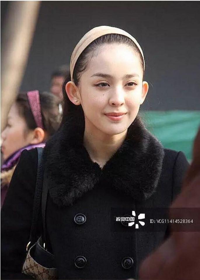 Dung mạo mỹ nhân Hoa ngữ thuở mới vào nghề: Lưu Diệc Phi xuất sắc, Dương Mịch khác quá nhiều-12