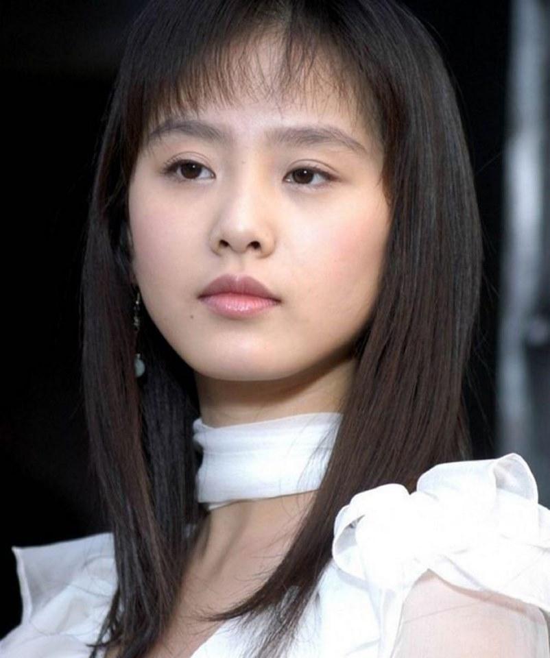 Dung mạo mỹ nhân Hoa ngữ thuở mới vào nghề: Lưu Diệc Phi xuất sắc, Dương Mịch khác quá nhiều-8