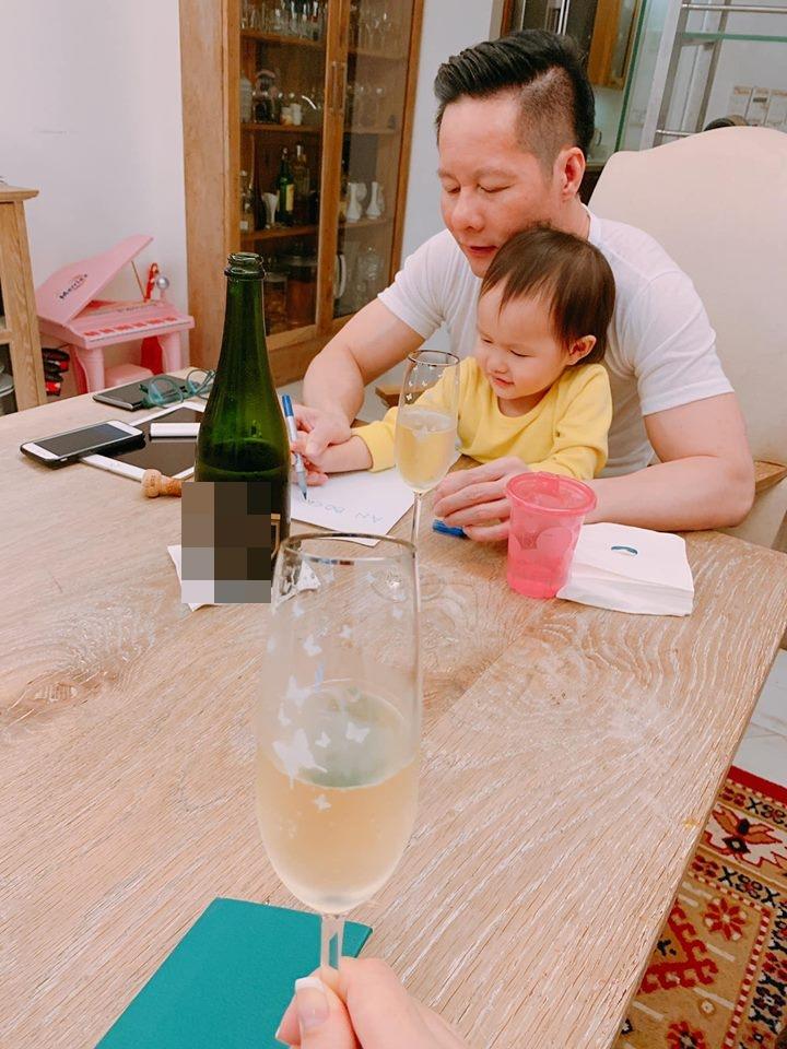 Sự thật bất ngờ đằng sau hành động chiều vợ như bà hoàng của ông xã Phan Như Thảo-6