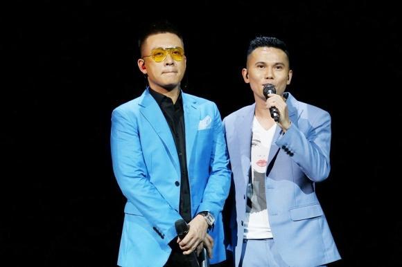 Tuấn Hưng - Tú Dưa sứt mẻ tình bạn con chấy cắn đôi chỉ vì không minh bạch tiền bản quyền?-4