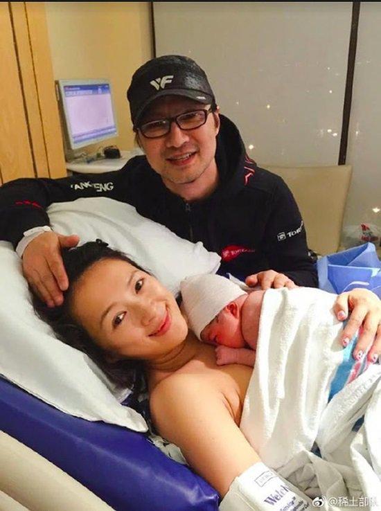 Chương Tử Di dính tin bí mật sinh con thứ 2, câu trả lời của quản lý gây nghi ngờ-6