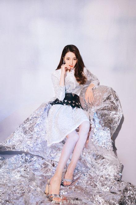 Được fan gán ghép, cuối cùng Tiêu Chiến và Địch Lệ Nhiệt Ba sẽ nên duyên trong phim Kính song thành?-3