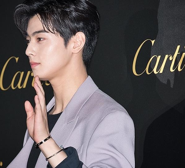 BLACKPINK Jisoo đẹp quyến rũ sau tin đồn hẹn hò, đọ sắc bên hồ ly Shin Min Ah-11