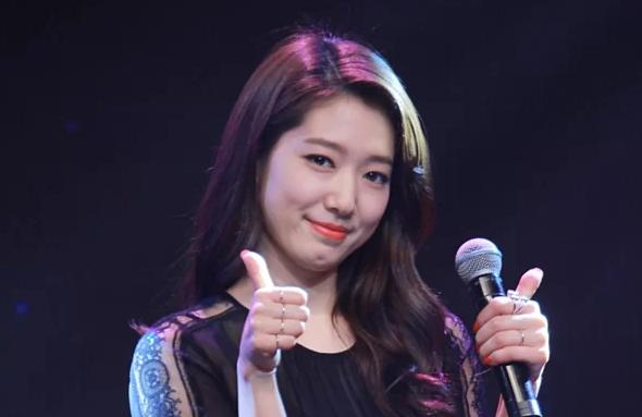 Những diễn viên hát hay, nhảy đẹp chẳng kém idol Kpop-6