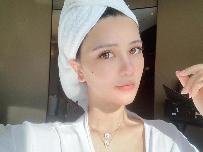 Hotgirl đình đám làm bao chàng ngã ngửa với nhan sắc thật khi vô tình để tay nhanh hơn não-2