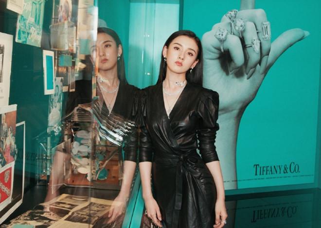 Hết thời gầy như bộ xương khô, Ngô Cẩn Ngôn tăng cân khoe sắc vóc vạn người mê-10