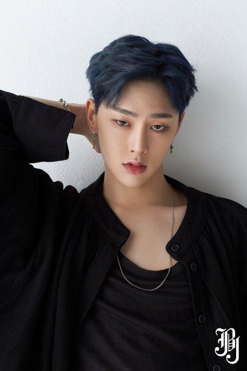 Một nam idol bị nghiệp quật không trượt phát nào vì hồn nhiên rêu rao chuyện Jin (BTS) keo kiệt bủn xỉn-1