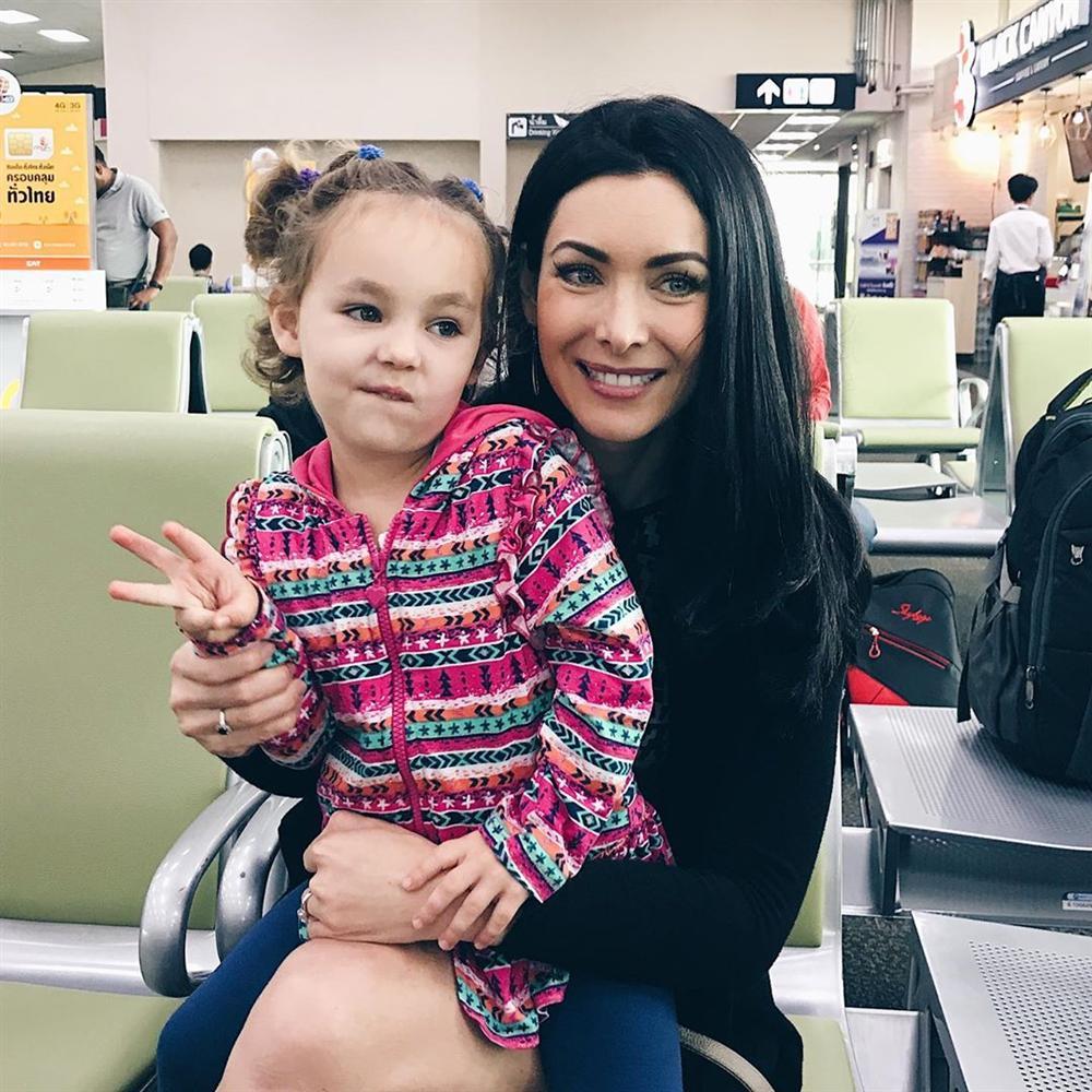 Bản tin Hoa hậu Hoàn vũ 20/9: Diễm Hương đuối sắc trước dàn mỹ nữ, may quá có HHen Niê ra tay tương trợ-5