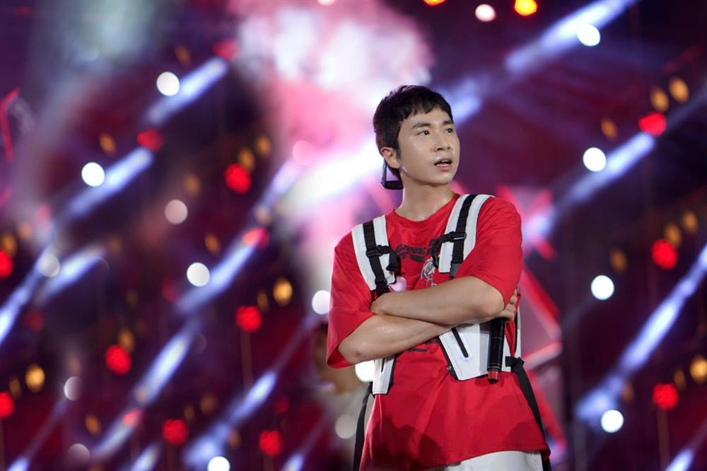 Karik: Ở nhà thuê nhiều năm vì mẹ bị lừa hết tài sản-1