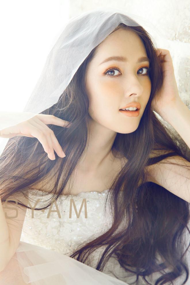 Người tình màn ảnh của Phùng Thiệu Phong ngầm tố cáo Triệu Lệ Dĩnh là tiểu tam-1