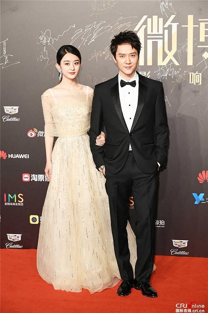 Người tình màn ảnh của Phùng Thiệu Phong ngầm tố cáo Triệu Lệ Dĩnh là tiểu tam-5