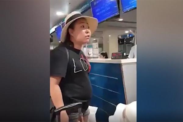 Đề xuất giáng cấp bậc hàm nữ đại úy lăng mạ nhân viên sân bay Tân Sơn Nhất-2