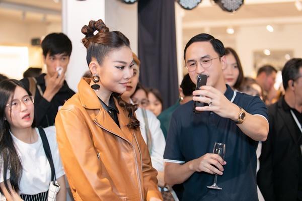 Thanh Hằng không gặp được Tăng Thanh Hà tại sự kiện, ông xã ngọc nữ có ngay chiêu kết nối cực hay-7