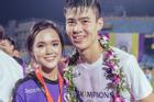 Điểm tên cầu thủ Việt chăm chỉ thể hiện tình cảm với vợ và bạn gái