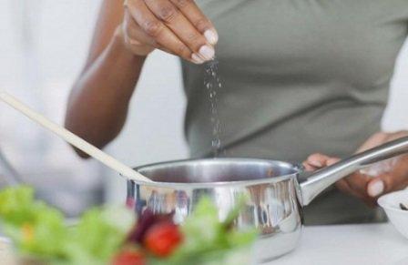 Chớ dại cho các loại gia vị này vào nồi thịt kho kẻo bị dai, mất chất-4