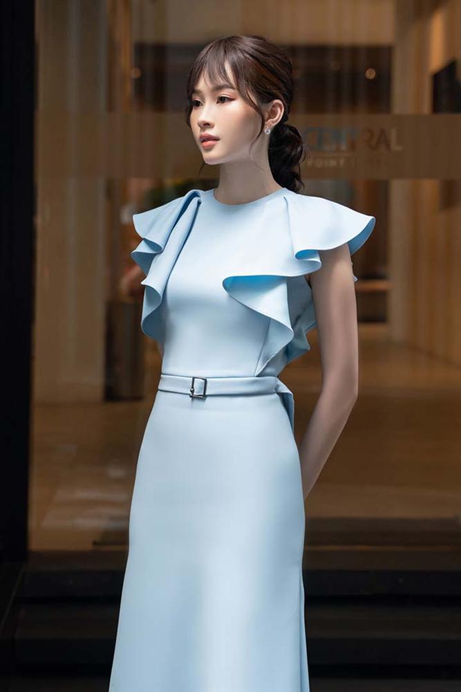 Hoa hậu Đặng Thu Thảo gây ngỡ ngàng với vóc dáng gầy mảnh như sương mai-5