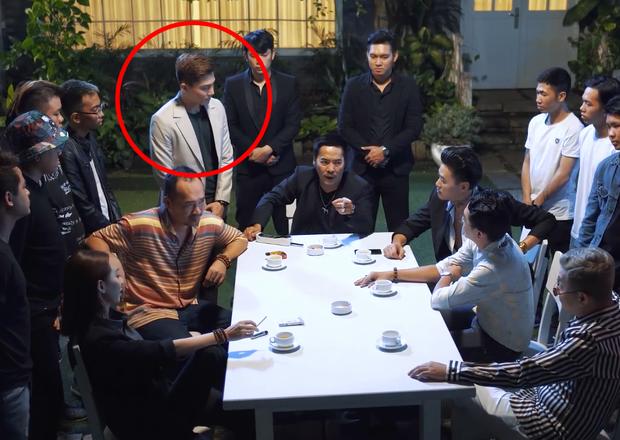 Phim vận vào đời sao Việt: người sốt cao tưởng bị Covid-19, người phẫu thuật cột sống-11