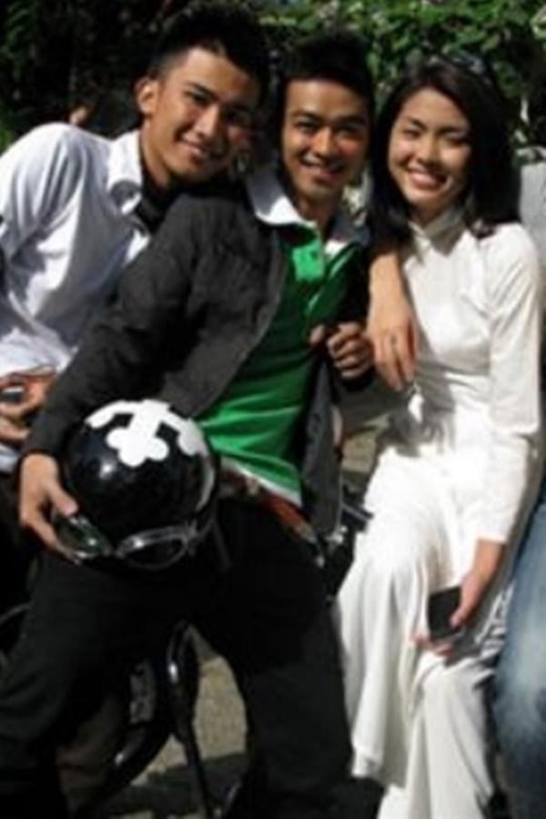 Sao Bỗng dưng muốn khóc người viên mãn bên đại gia, người một mình chịu lẻ bóng-17