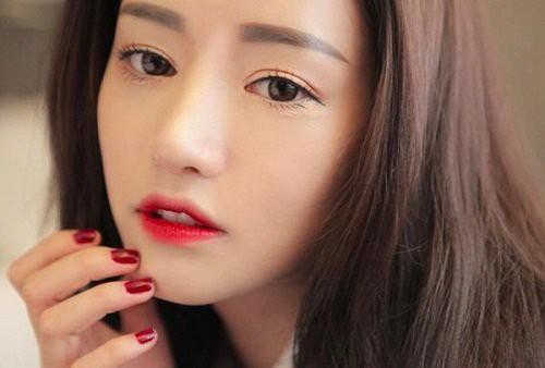 Ai sở hữu đôi môi mỏng trời ban, không giàu có ba họ, cũng đủ ăn dư dả, phú quý cả đời-2