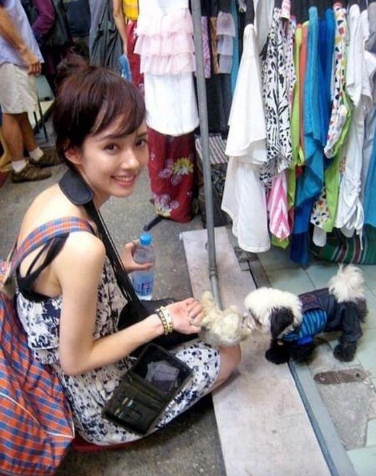 Nhan sắc thời thơ ấu như thiên thần của con dâu ông trùm Hướng Hoa Cường khuấy đảo mạng xã hội-8