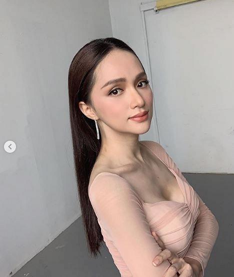 Hương Giang càn quét mọi mỹ nhân khi đụng hàng nhưng phải nhường bước trước Chi Pu-2