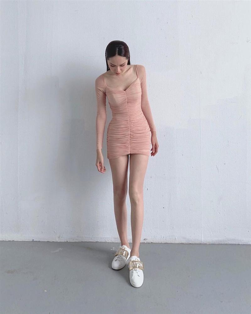 Hương Giang càn quét mọi mỹ nhân khi đụng hàng nhưng phải nhường bước trước Chi Pu-3