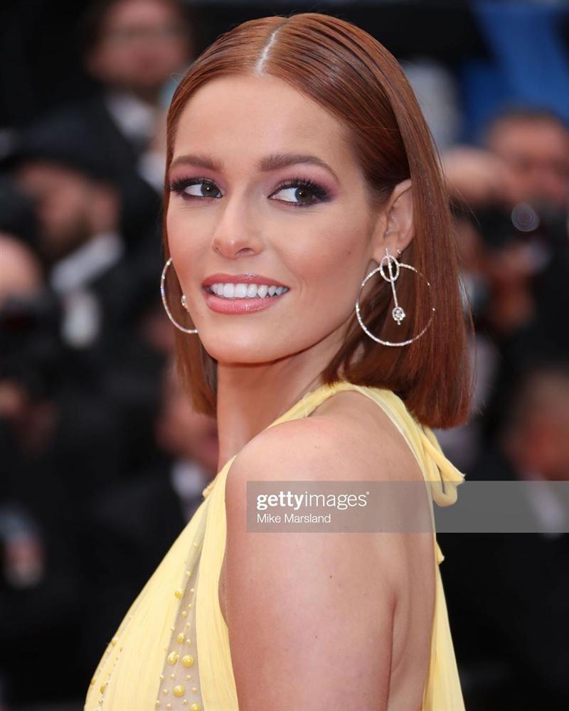 HOT: Mỹ nữ tóc đỏ chính thức thi Miss Universe 2019, Hoàng Thùy sẽ chống đỡ thế nào đây?-6