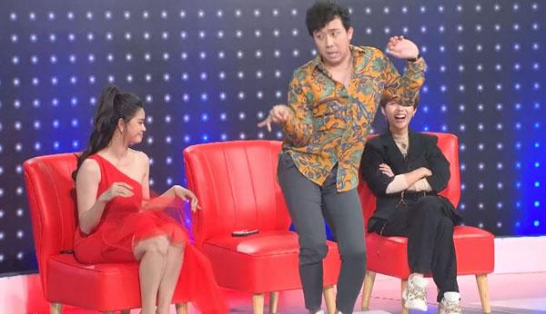 Trấn Thành bị Trương Quỳnh Anh và Vũ Cát Tường bêu riếu chuyện rách quần-1